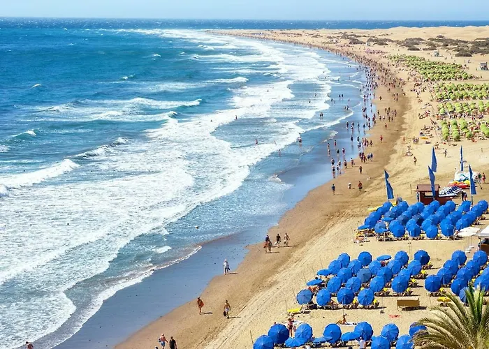 Fantastic Near The شقة